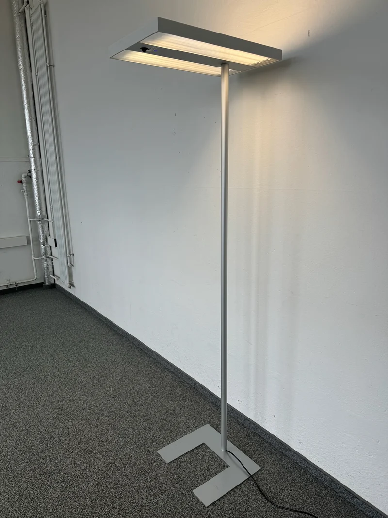 Alteme EcoP K Prisma Stehleuchte Kaltweiss