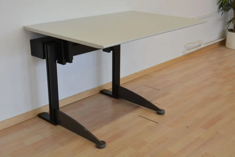 Elan Euroffice Schreibtisch Lichtgrau - 1200 x 800mm