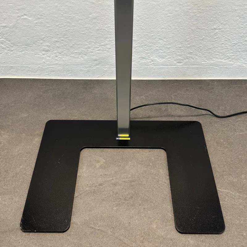 Zumtobel Basic LED Stehleuchte