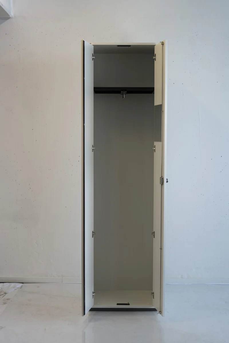 SEDUS - Kleiderschrank