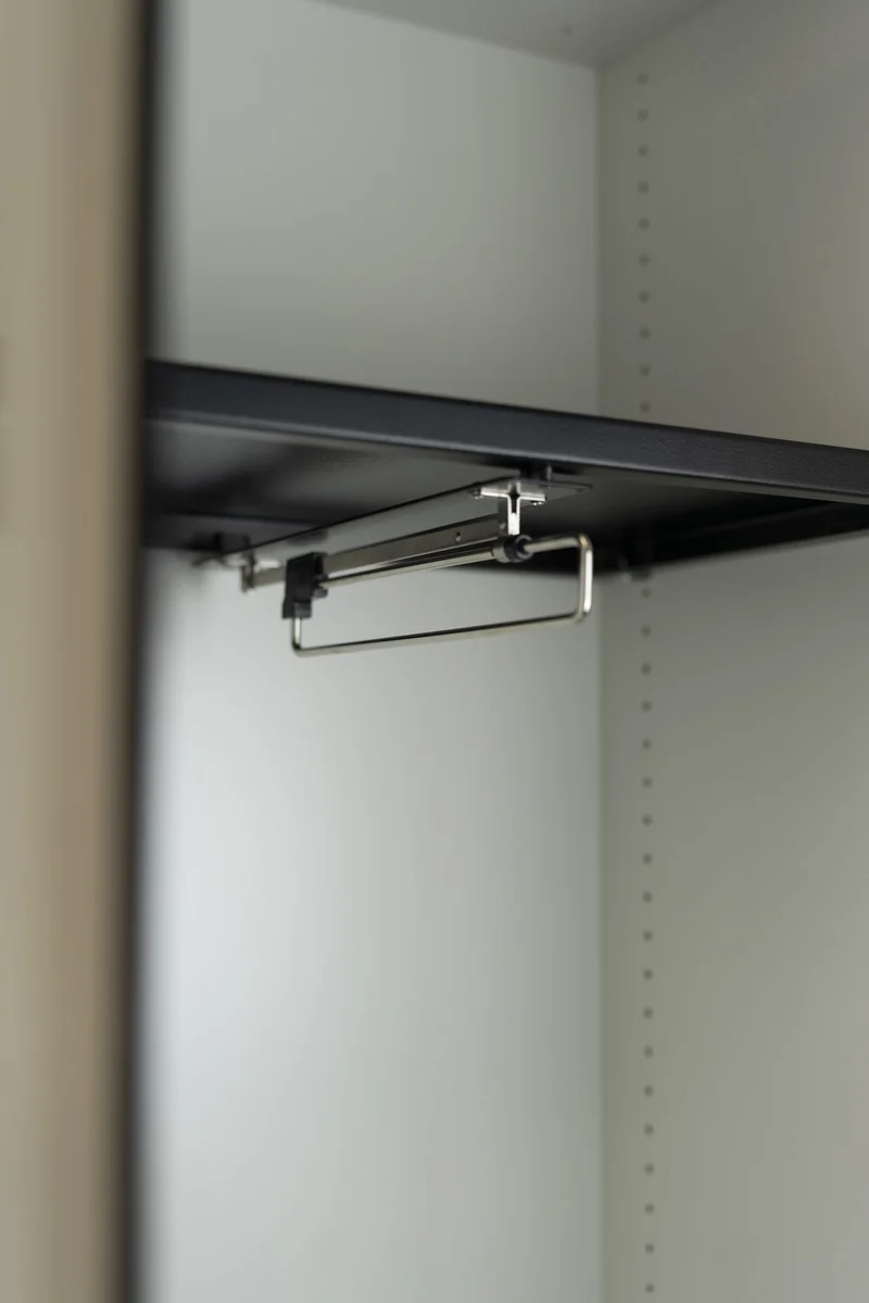 SEDUS - Kleiderschrank