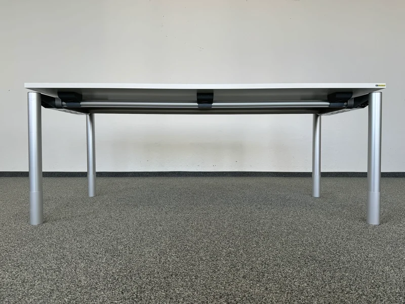 Steelcase Frame One Schreibtisch 1800x800 mm - Lichtgrau