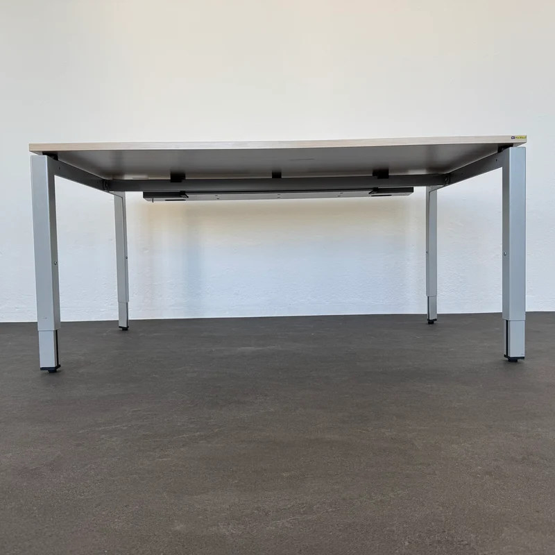 Steelcase Frame One Schreibtisch 1600x900 mm - Akazie