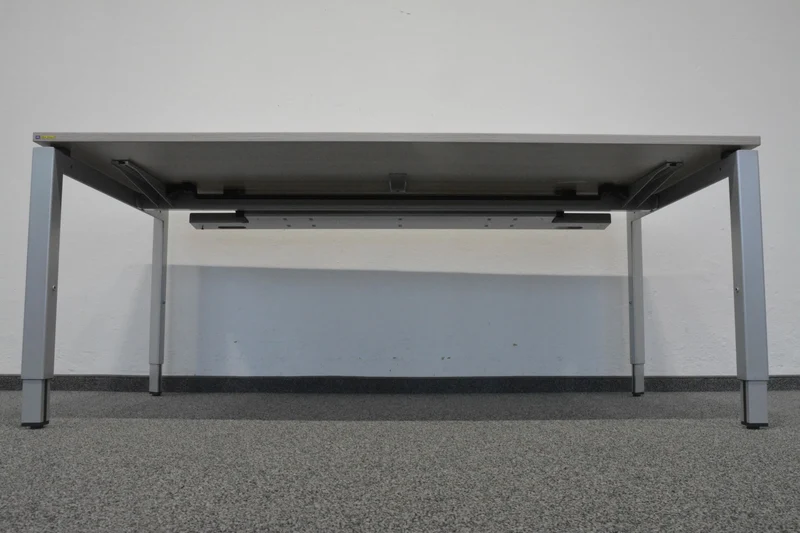 Steelcase Frame One Schreibtisch 1800x900 mm - Akazie