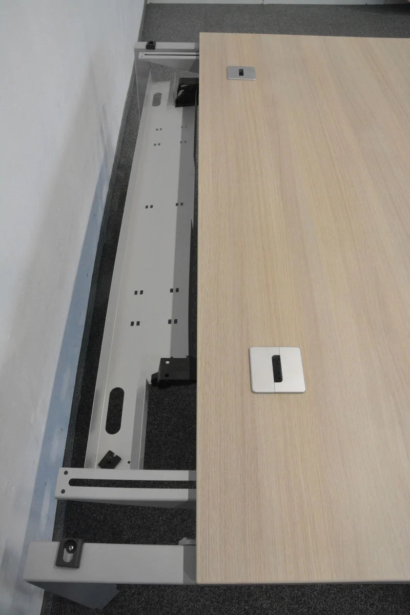 Steelcase Frame One Schreibtisch 1800x900 mm - Akazie