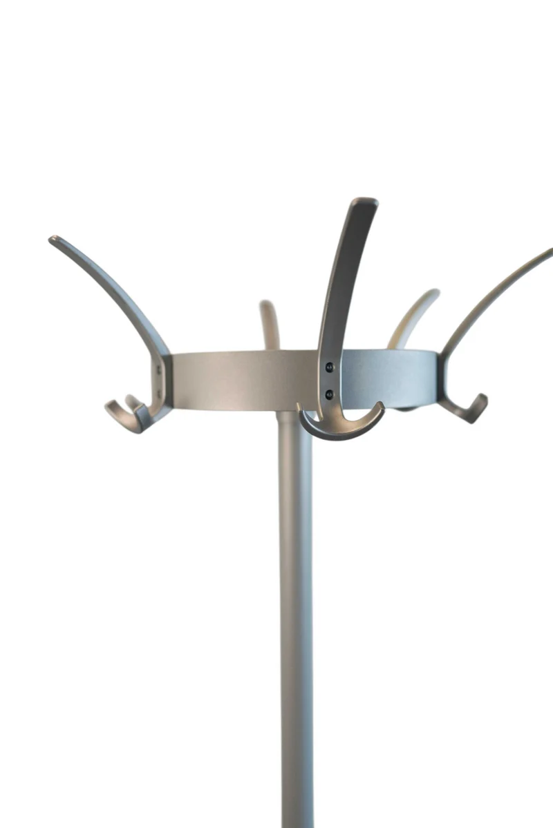 Kleiderständer mit Schirmhalter