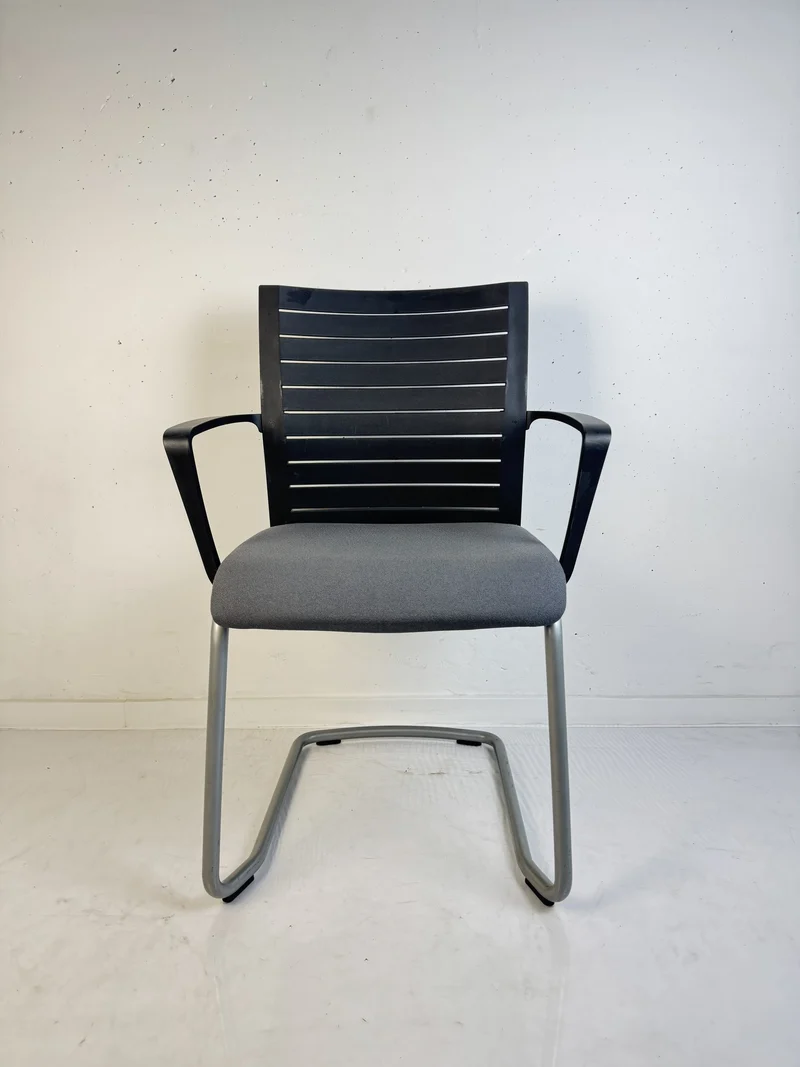 Steelcase - Number One Freischwinger