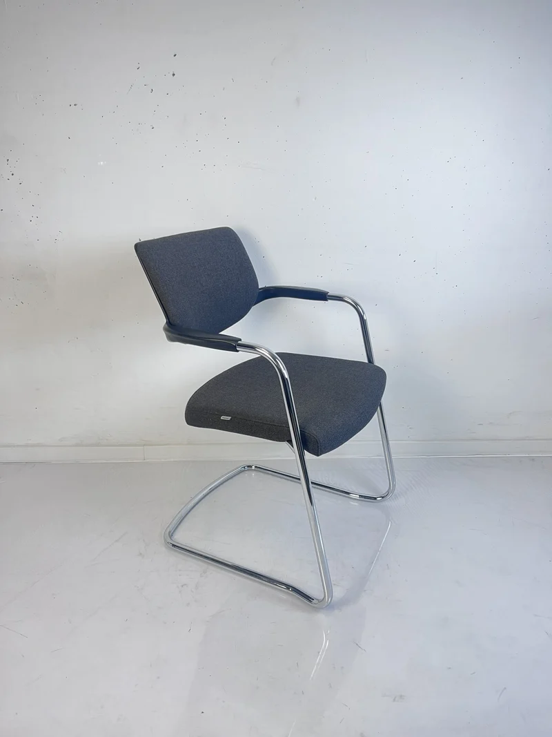 Interstuhl - 570N Freischwinger