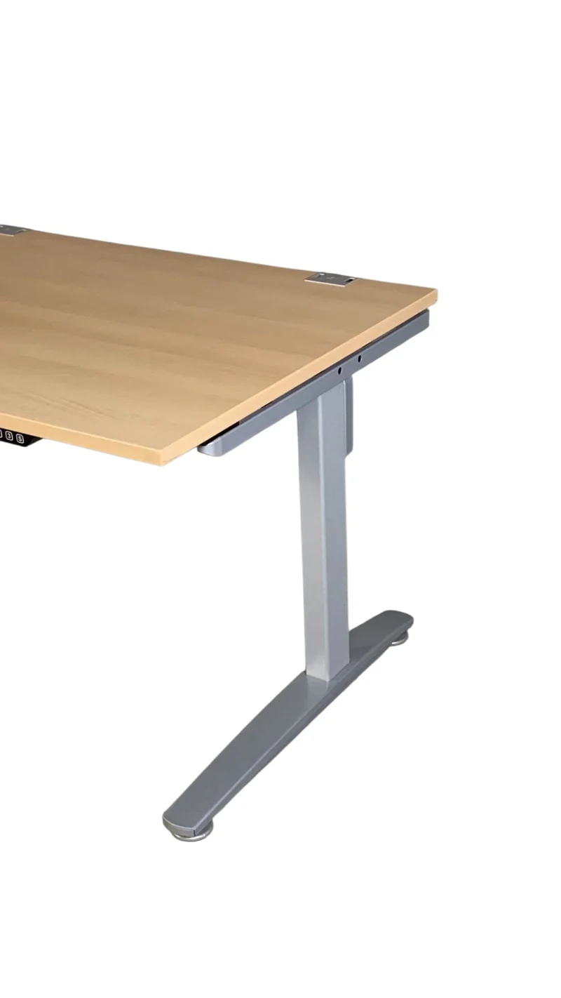 König & Neurath - elektrisch höhenverstellbarer Schreibtisch (200 x 80)