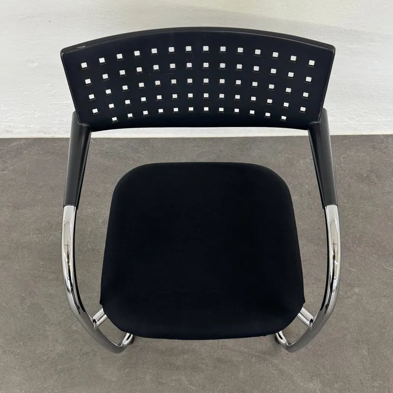 Vitra Visavis Freischwinger - stapelbar - Schwarz-Chrom Zustand Gut