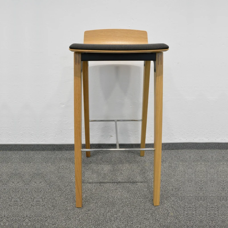 König + Neurath MOVE.MIX Barhocker mit Sitzpolster