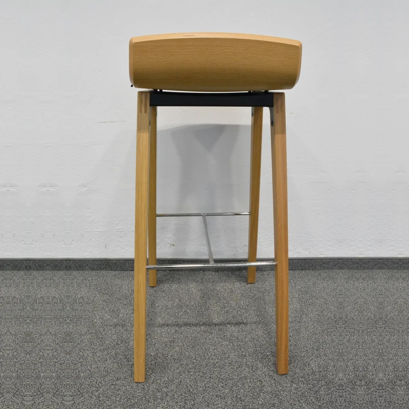 König + Neurath MOVE.MIX Barhocker mit Sitzpolster