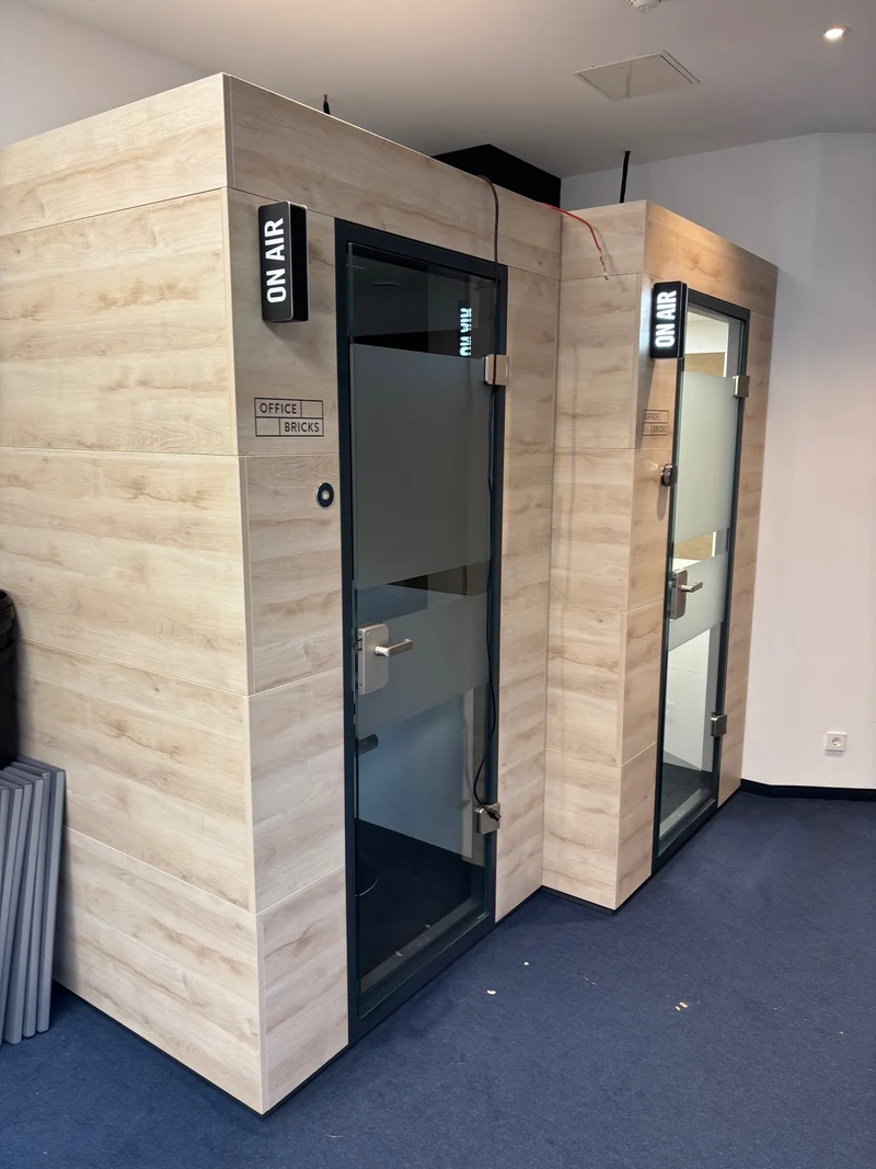 office bricks - Phone Unit