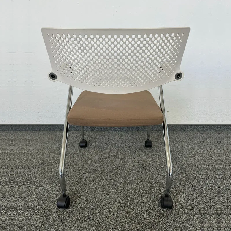 Vitra Visaroll 2 Stuhl Cognac