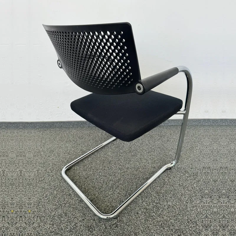 Vitra Visavis 2 Freischwinger - stapelbar - Schwarz - mit Gleiter