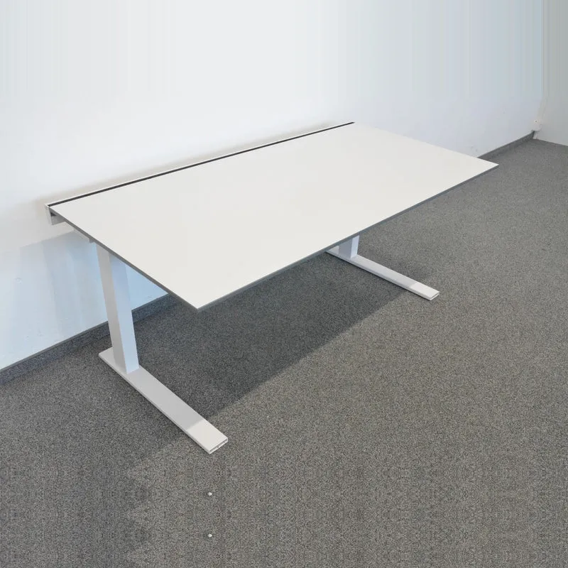 Lista Office LO Extend Schreibtisch 1600x800 mm - Kurbel abnehmbar