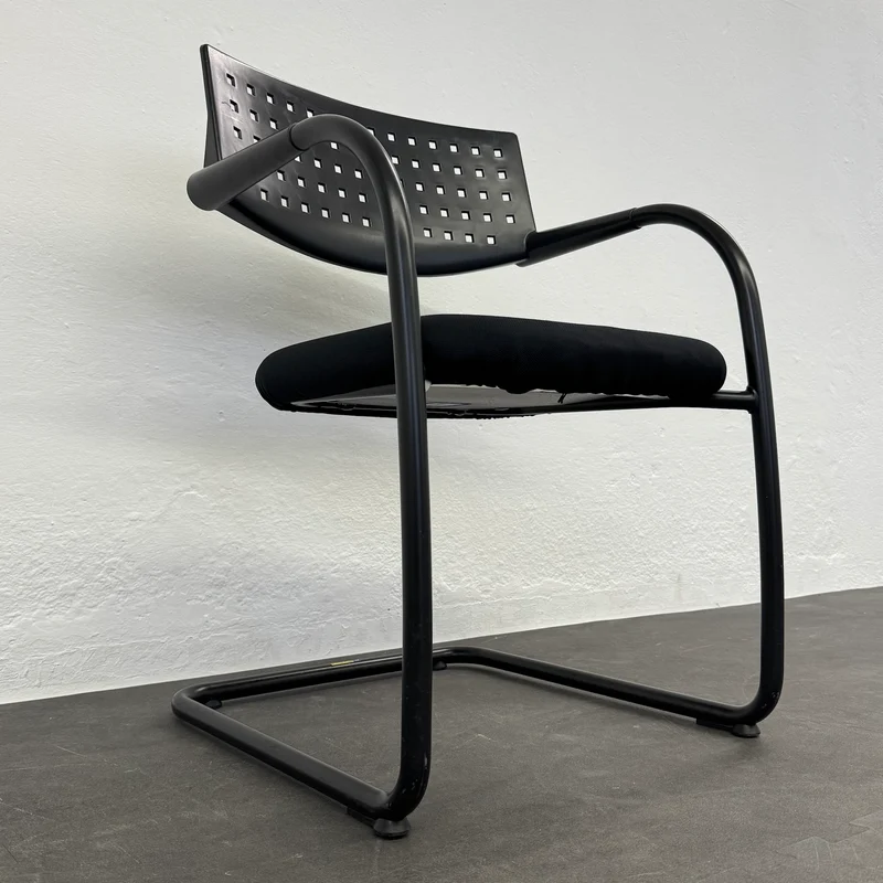 Vitra Visavis Freischwinger - stapelbar - Schwarz-Schwarz