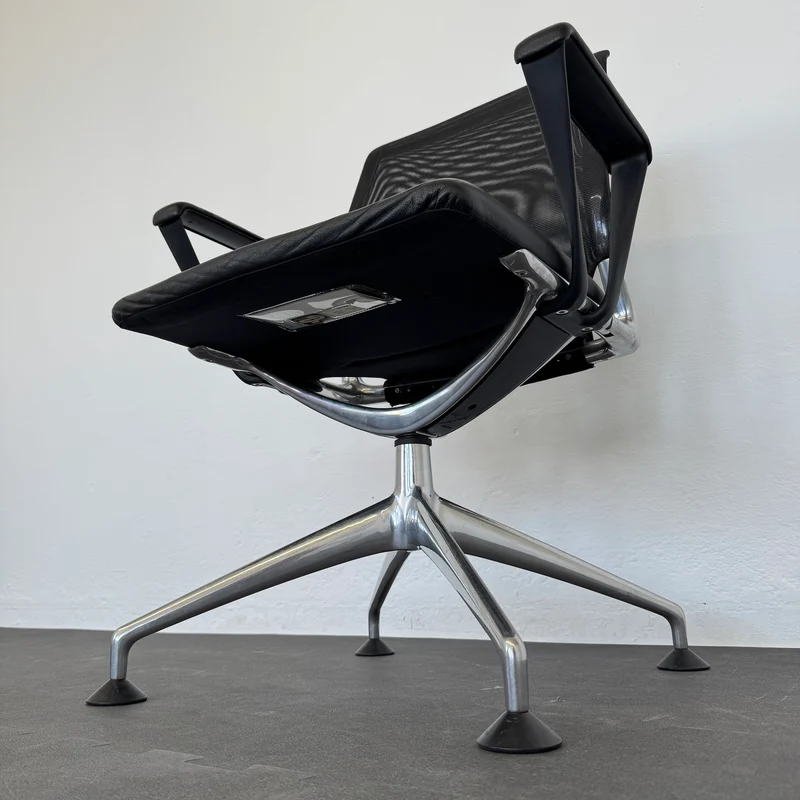 Vitra Meda Chair Sitzungsdrehstuhl