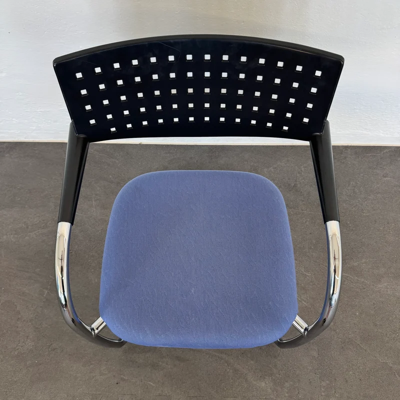 Vitra Visavis Freischwinger - stapelbar - Blau-Chrom