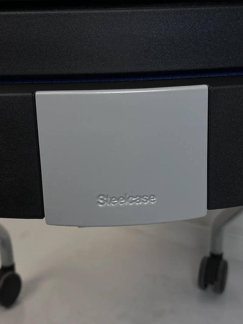 Steelcase - Number One Klappstuhl