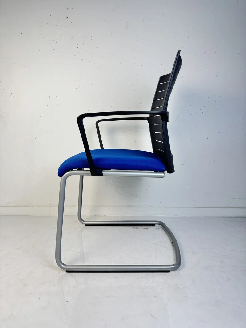 Steelcase - Number One Freischwinger
