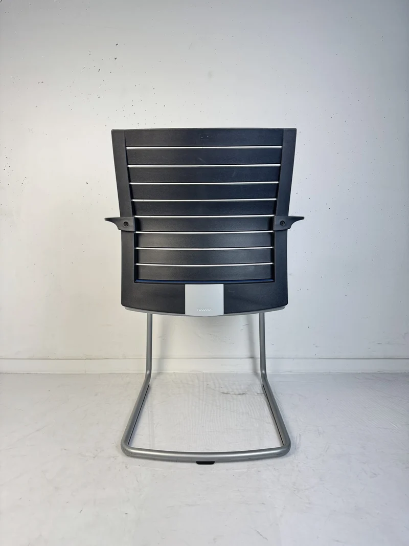 Steelcase - Number One Freischwinger