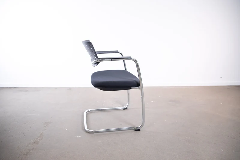 Rovo Chair - FUN 2425AS Freischwinger (stapelbar)