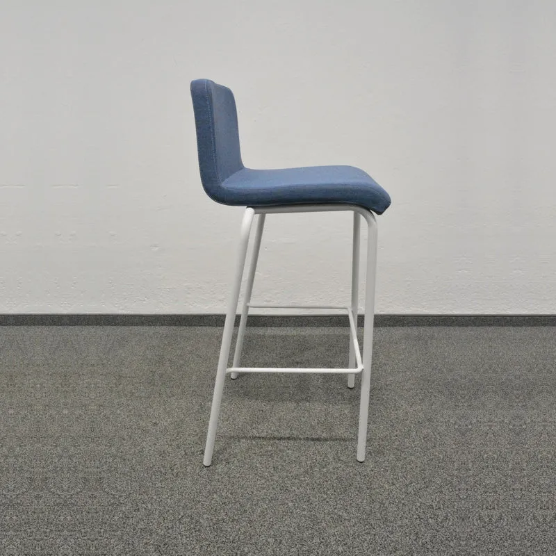 Steelcase B Free Barhocker - Stoff Blau gemustert