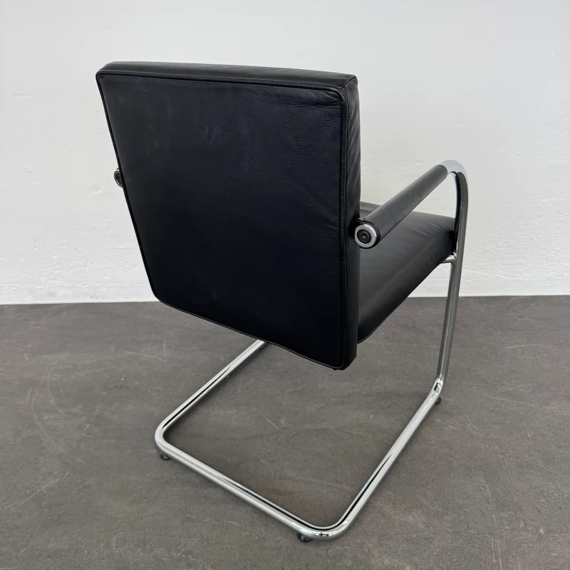 Vitra Visasoft Freischwinger Gebrauchsspuren