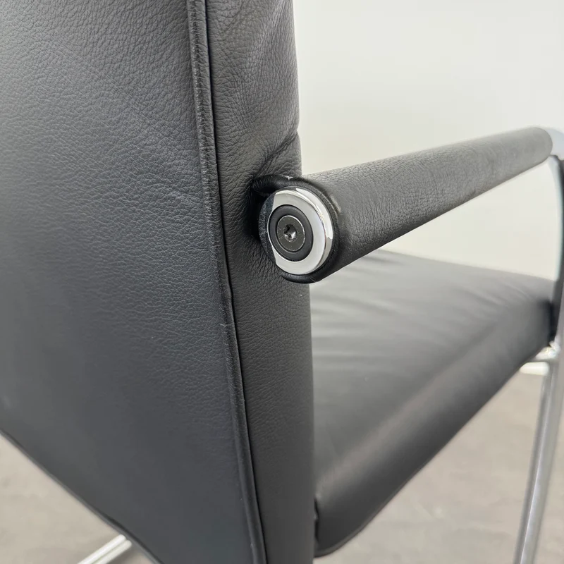 Vitra Visasoft Freischwinger Gebrauchsspuren