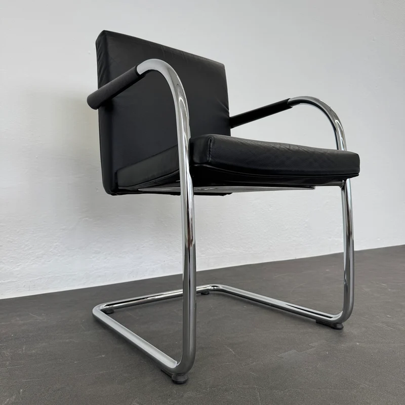 Vitra Visasoft Freischwinger Gebrauchsspuren