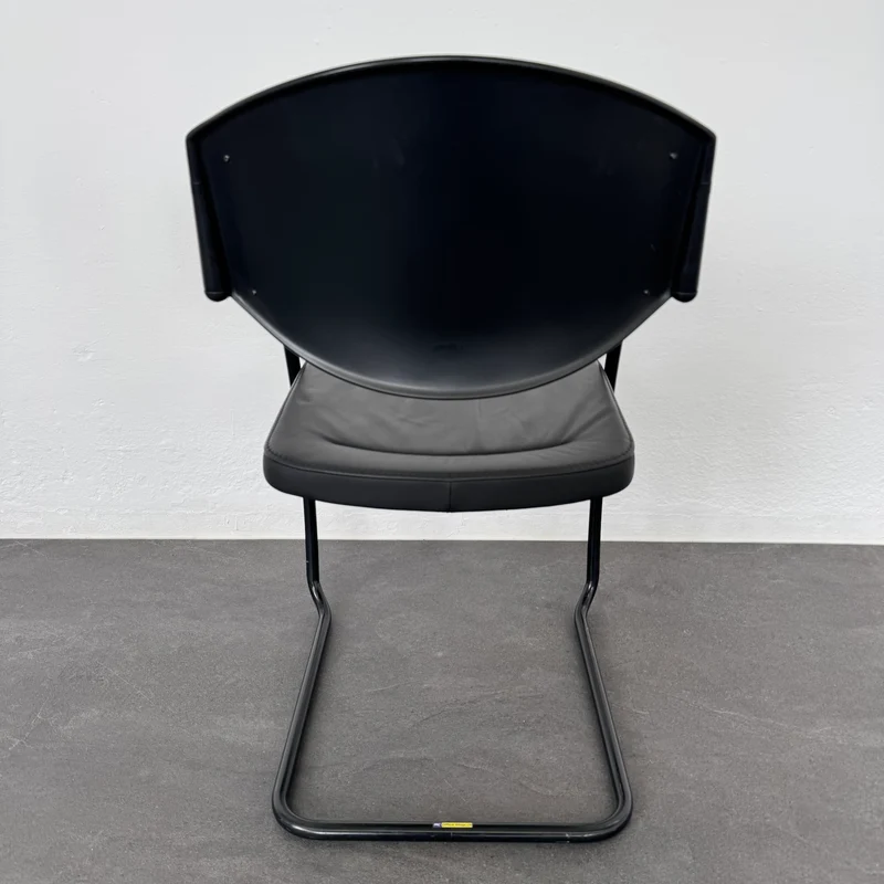 Giroflex G16 Freischwinger Bezug Leder Schwarz - stapelbar