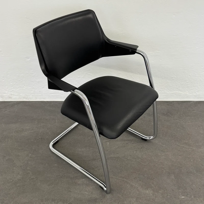 Girsberger 3300 Freischwinger mit Leder Polsterung Schwarz - Gestell Chrom