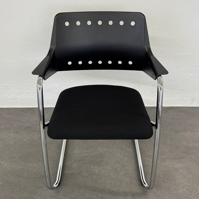 Girsberger 3300 Freischwinger mit Sitzfläche Stoff Schwarz - Gestell Chrom