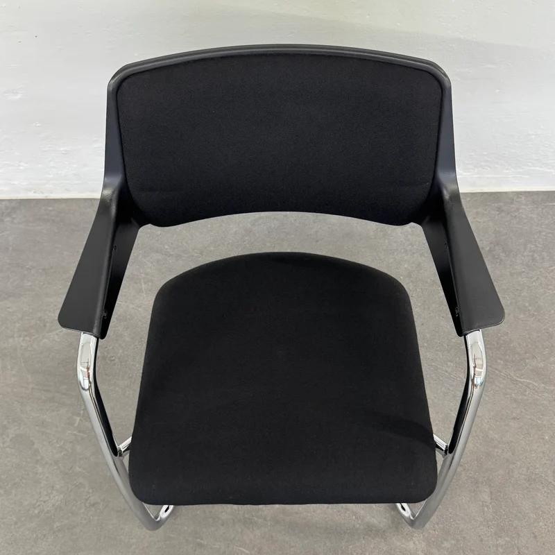 Girsberger 3300 Freischwinger mit Polsterung Stoff Schwarz - Gestell Chrom