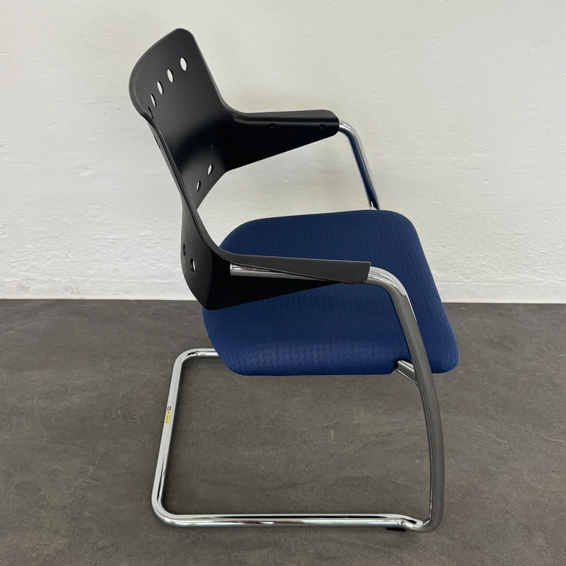 Girsberger 3300 Freischwinger mit Sitzfläche Stoff Blau - Gestell Chrom