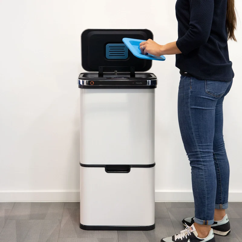 Sensor-Mülleimer 60L Selbstreinigungsfunktion und Aktivkohle-Filter