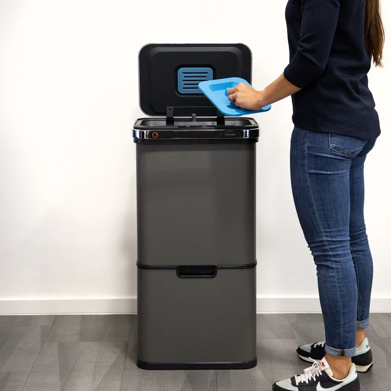 Sensor-Mülleimer 60L Selbstreinigungsfunktion und Aktivkohle-Filter