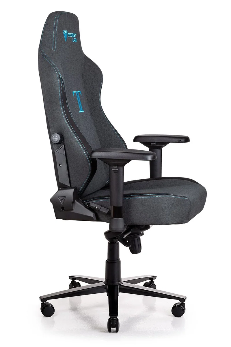 Secretlab TITAN 2018 SoftWeave™