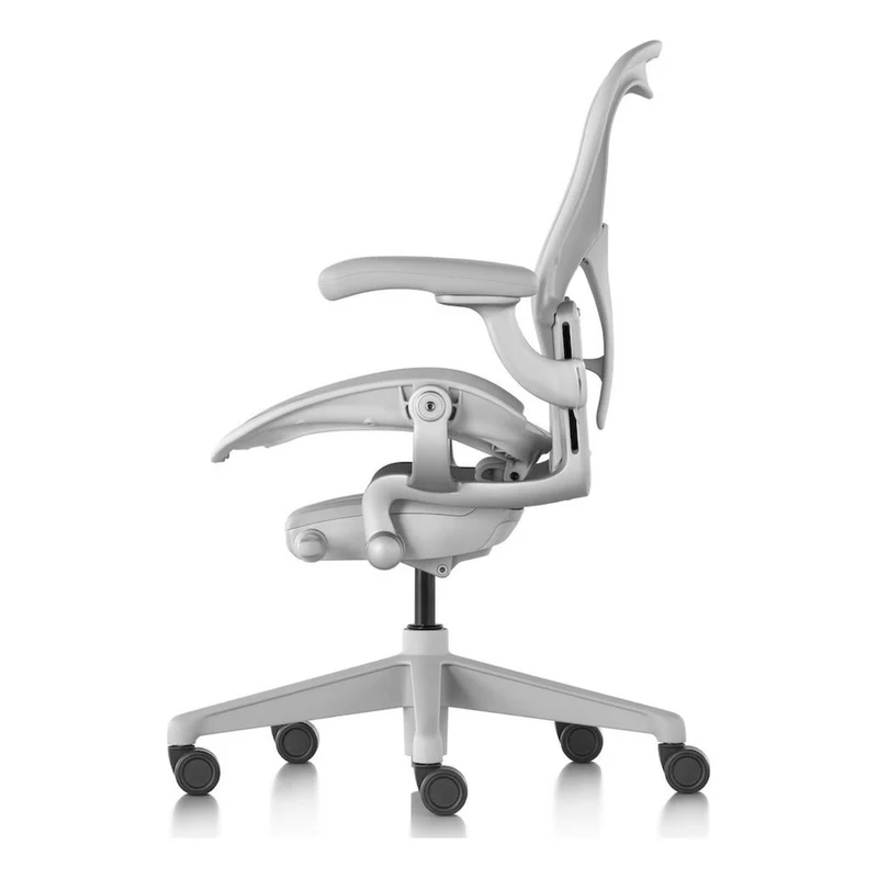 Herman Miller Aeron Chair Remastered Mineral