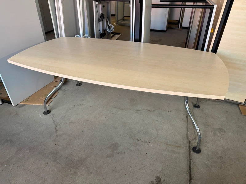 XL Konferenztisch Oval Ahorn