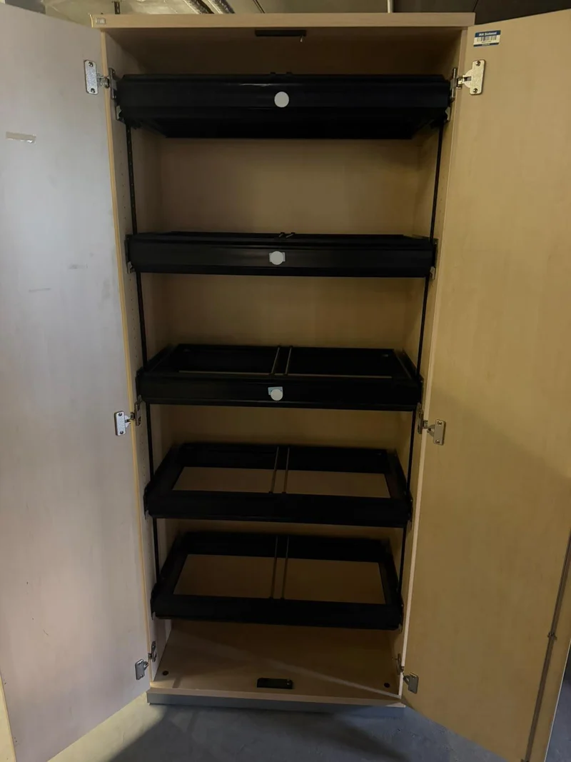 Wandschrank mit Hängeregister Ahorn