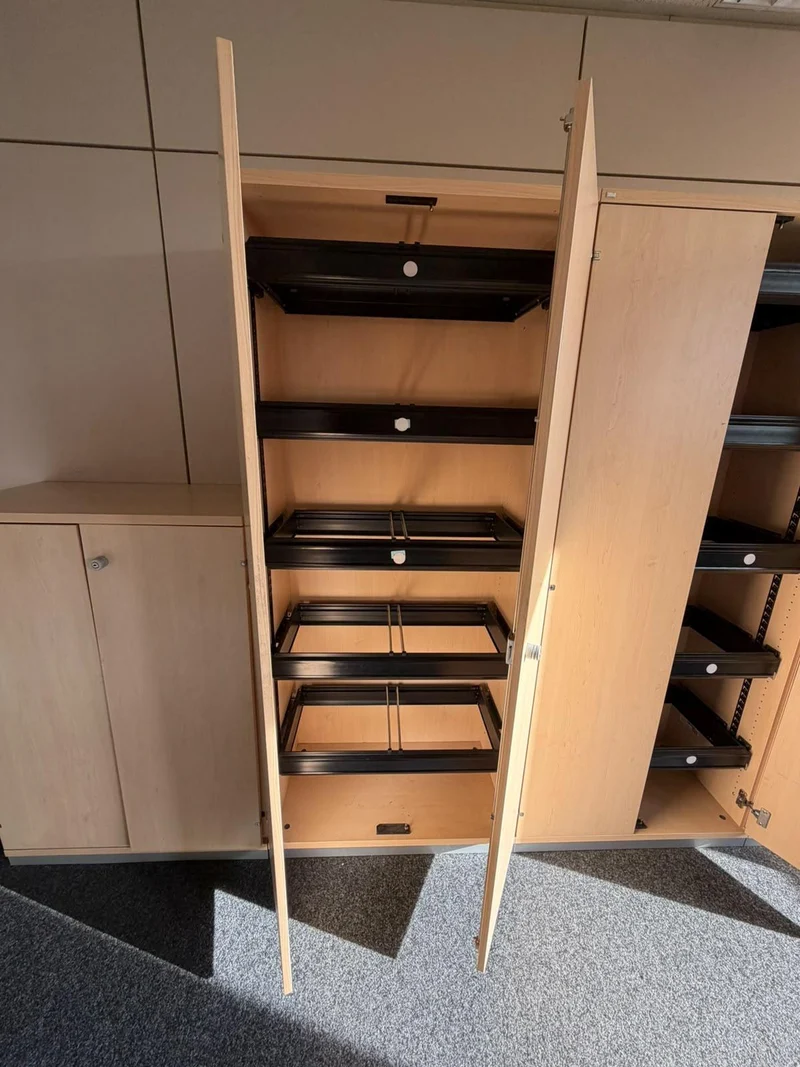 Wandschrank mit Hängeregister Ahorn