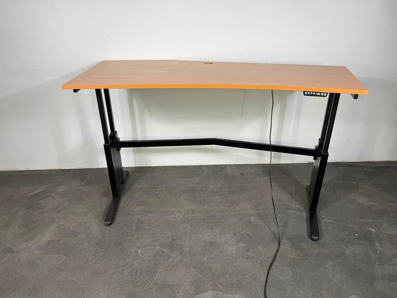 Elektrisch Höhenverstellbarer Eckschreibtisch Buche / Schwarz