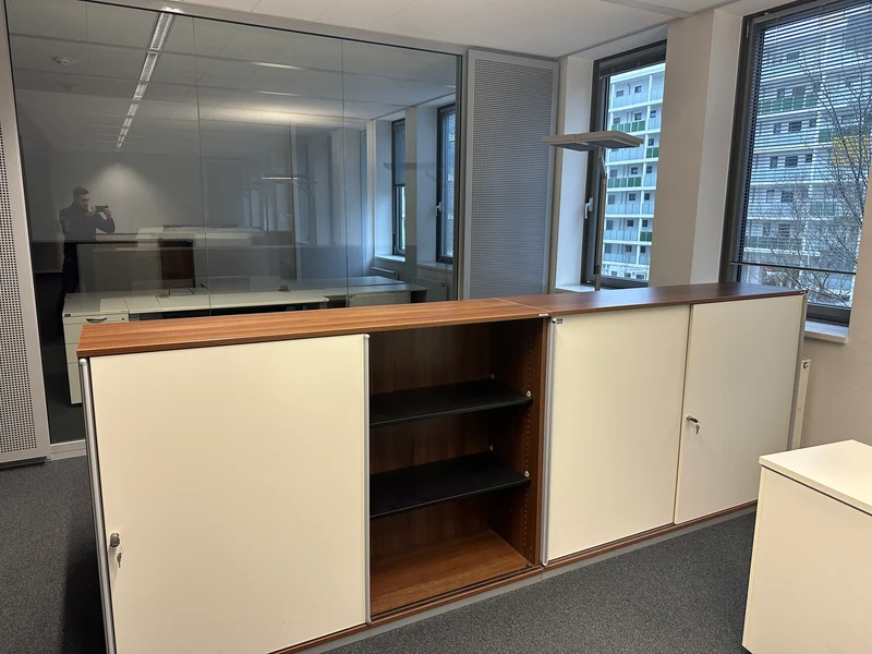 Vario Sideboard Nussbaum/Weiß