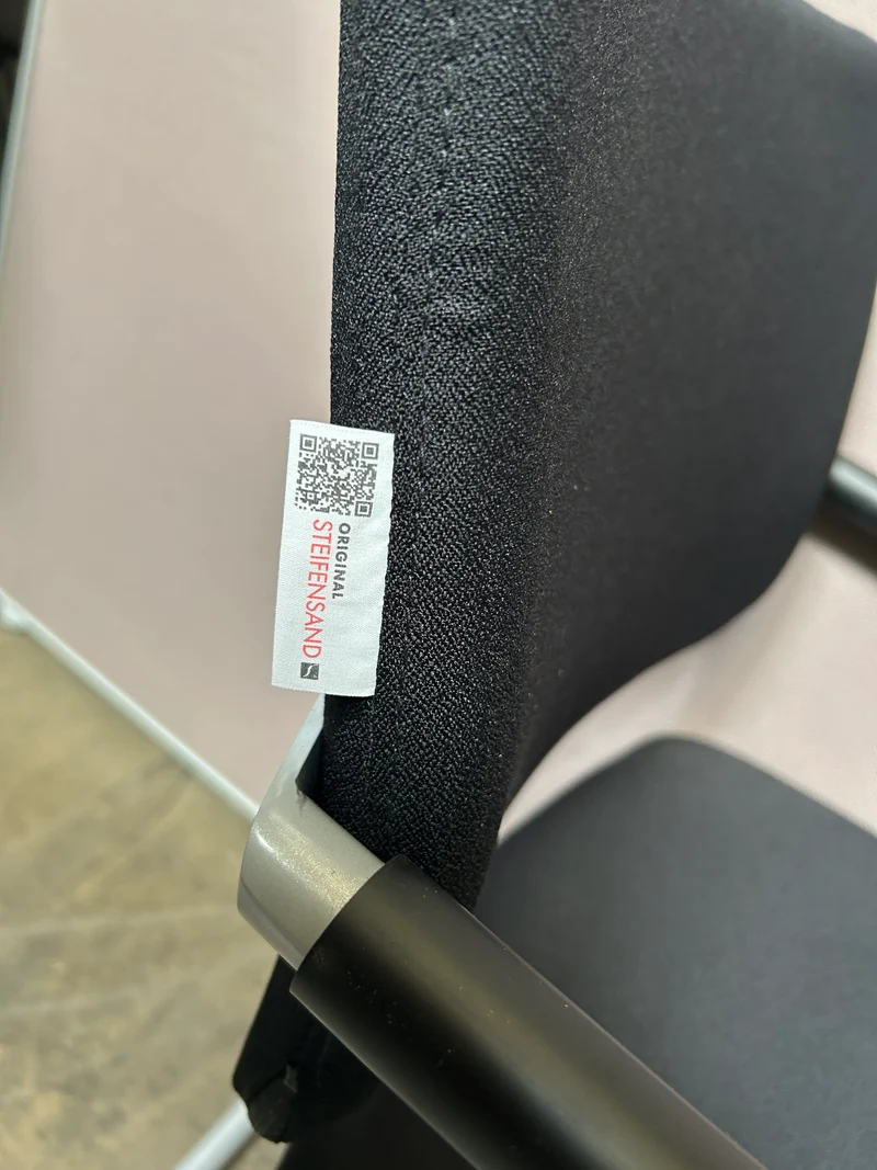 Steifensand Konferenzstuhl