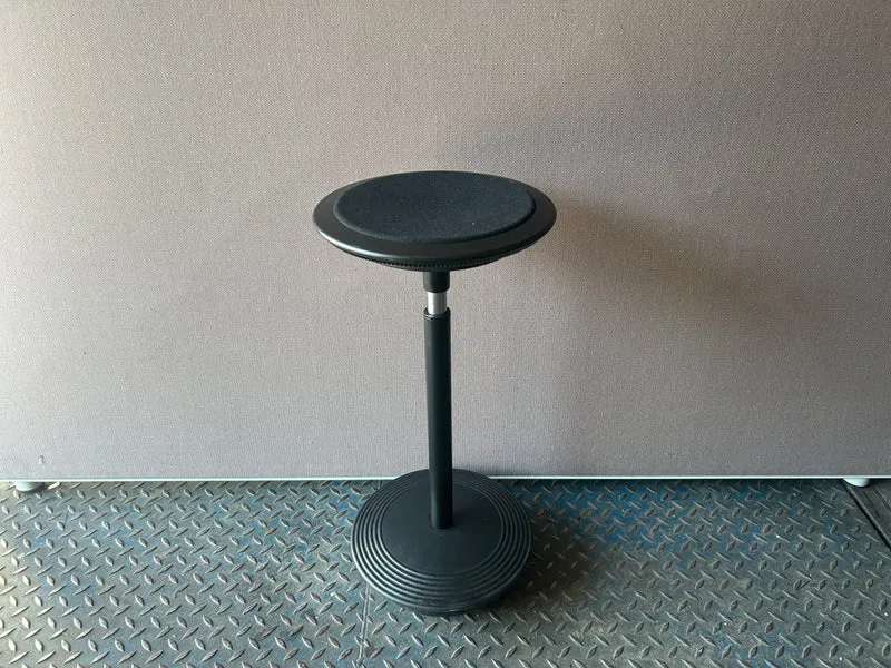 Wilkhahn Stitz Stehhilfe Hocker Leder Schwarz