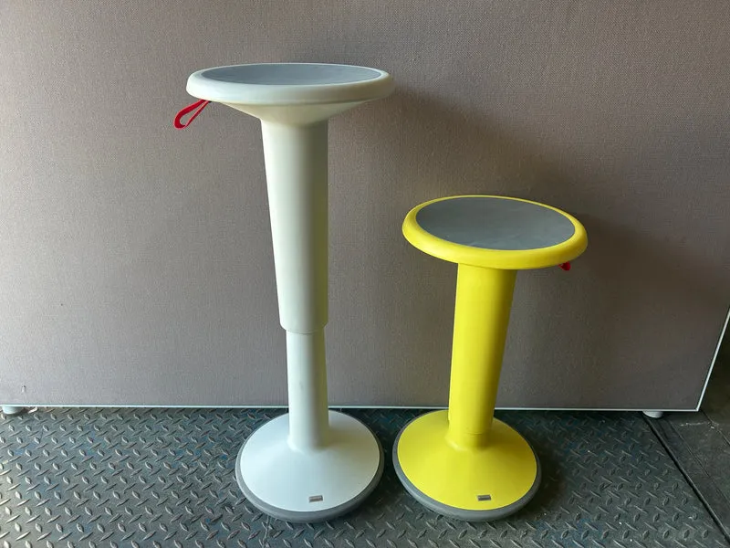 Interstuhl UPis1 110U Hocker Gelb / Weiß