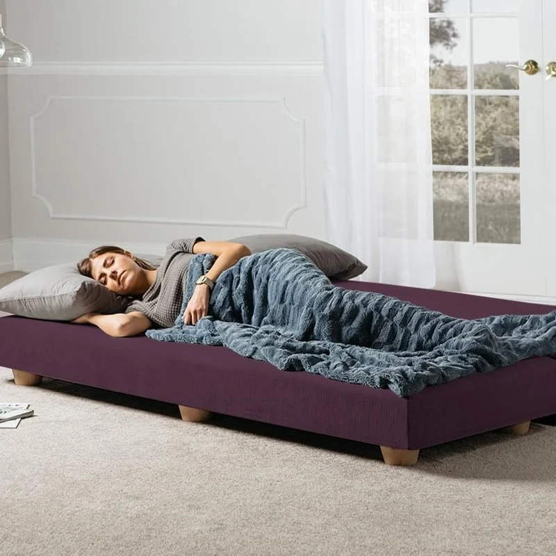 Alon Daybed