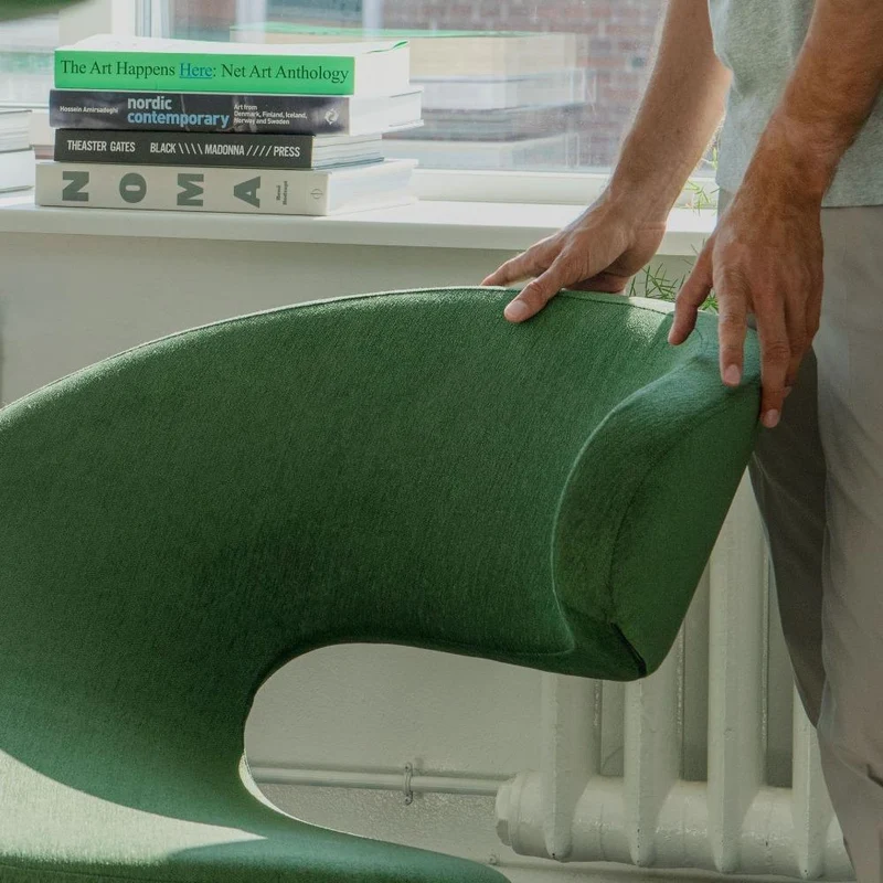 Peel Club Lounge Chair